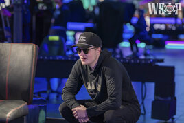 Lucas Jumalon: Na jaře chtěl končit s pokerem, teď chipleaduje final table WSOP