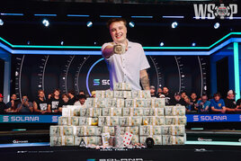 WSOP: Nevydařený hero call soupeře přihrál Jumalonovi titul světového šampiona!