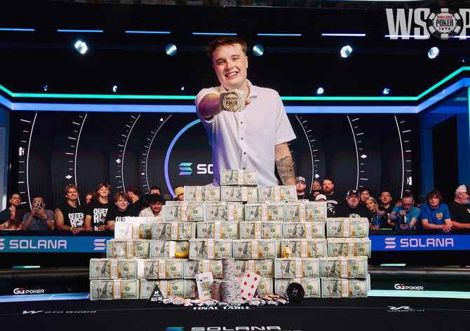 WSOP: Nevydařený hero call soupeře přihrál Jumalonovi titul světového šampiona!