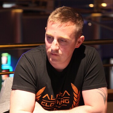 Rebuy Stars Kladno: Turnaj 100K Pro Vítěze skončil dealem ve čtyřech, výhercem byl Martin Říha
