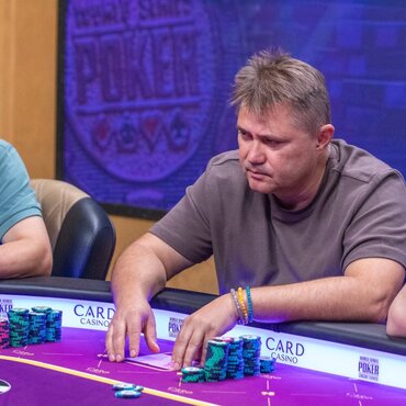 Card Casino - Grand Prix €100K GTD: Po dni 1A jde na chiplead Maksym Ronshyn
