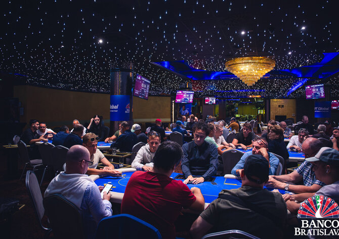 Banco PPC €250K GTD: Jiří Dušek zabalil v 1A pátý nejvyšší stack!
