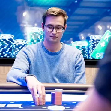 Londýn: Martin Kopernický končí v High Rolleru třetí za 550K!