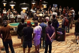 WSOP: Kontroverzní handu musel rozseknout až turnajový ředitel