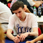 GCOP: Vítek Pešta chipleaduje Main Event po dni 1A