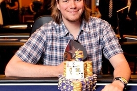 EPT: V €2K Side Eventu zvítězil Fin Leikos, Růžička s Bendíkem ITM