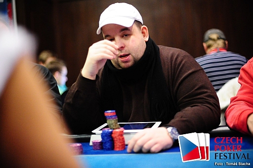 Lukáš Dydek opět kraloval na Dědičově cash game. Pobral přes 100K!