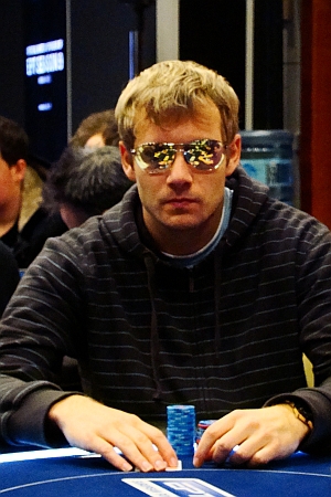 EPT: Pleticha se po dni 1A drží v TOP10