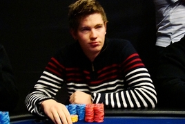 EPT Prague: V TOP21 chipleaduje Ben &quot;KidCardiff6&quot; Warrington