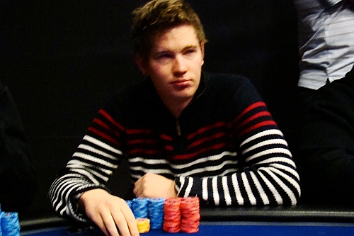 EPT Prague: V TOP21 chipleaduje Ben "KidCardiff6" Warrington