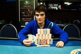 První speciál Celebrity Poker Tour 2013 si podmanil Robin Saffin