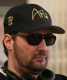 Phil Hellmuth po prohře v NBC HU nemůže v klidu spát 