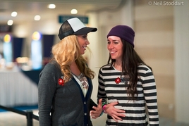 Liv Boeree se v Deauville přiotrávila jídlem