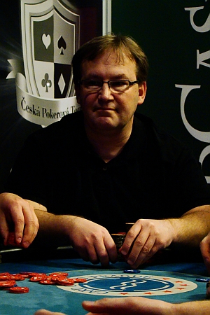 ČPT: V září zatím září chipleader Jiří Bubeníček