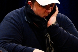 Dědičova cashgame se v průběhu ČPT přesouvá do Card Casina. V úterý znovu kraloval Paštika!