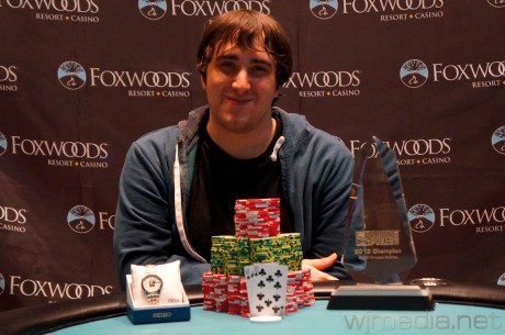 Justin Schwartz ovládnul ME Foxwoods Poker Classic