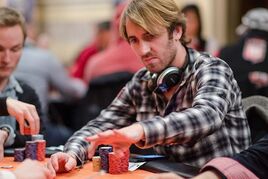Francouz Lacay chipleaduje WPT Montreal i díky 3-betům s T-6o