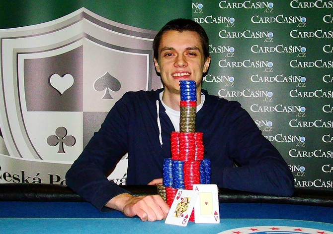 ČPT: Dubnovým High Roller šampionem je Artur Rudziankov