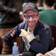 WSOP APAC Main Event: Negreanu a Ivey mezi top stacky po prvním dni