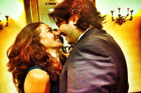 Členka týmu PartyPoker Kara Scott se zasnoubila s Giovanni Rizzem