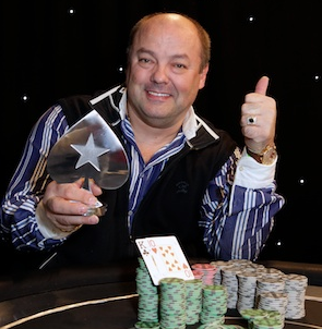 EPT Player of the Year: Ján Bendík s přehledem ve vedení