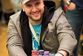 EPT den 1B: Chipleader Michael Mizrachi, pokračuje pět Čechů!