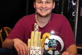 Petr Rakouš ovládnul osmý CardCasino.com Poker Cup