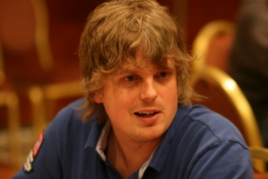 EPT Berlin High Roller: Růžička, Kabrhel, Binar mezi postupujícími