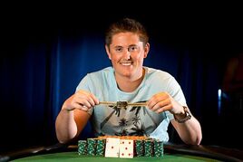 WSOP: Náramek pro Taylora Paura, Ivey vydržel necelou čtvrthodinku