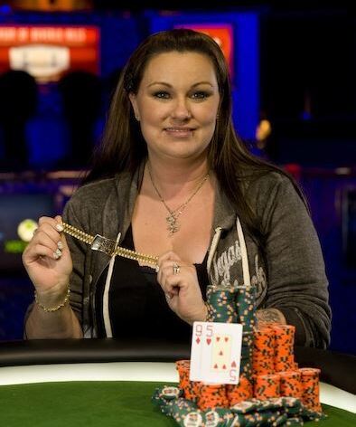 WSOP: Servírka se stala novou majitelkou zlatého náramku