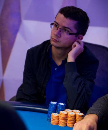 WSOP ME: Honza Nakládal postupuje do pátého dne!	