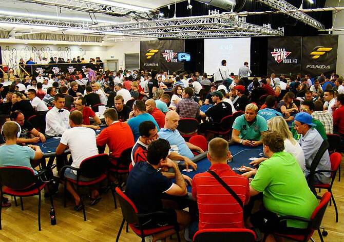 O poker je v Pardubicích velký zájem. Den 2 předčil všechna očekávání!