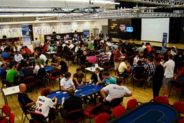 PFP 2013: Po úvodním dni chipleadují Main Event Poláci