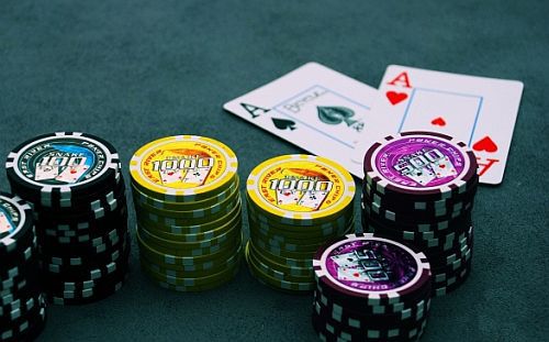Pokerové video - počítání EV a co je to EV line