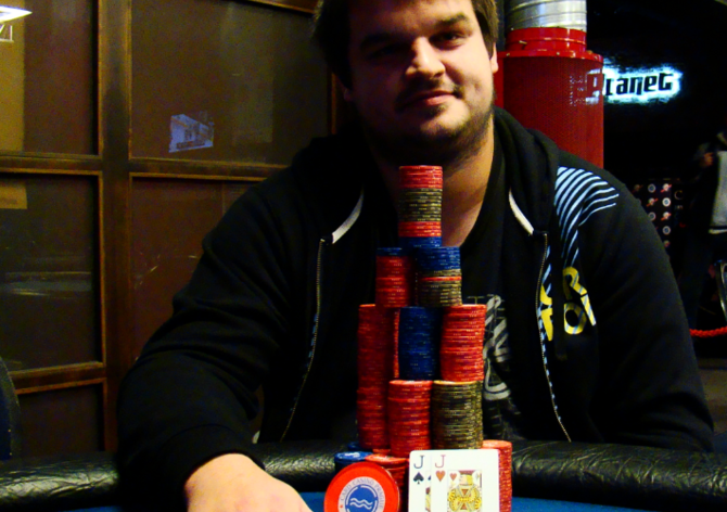 Milan Šašek triumfoval v listopadovém High Rolleru ČPT