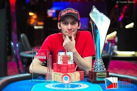 WSOP: Kabrhel out ze 6-maxu, Pešta pokračuje v 10-game