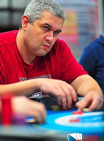 Bluff, bluff, value bet a Lubor bere jackpot