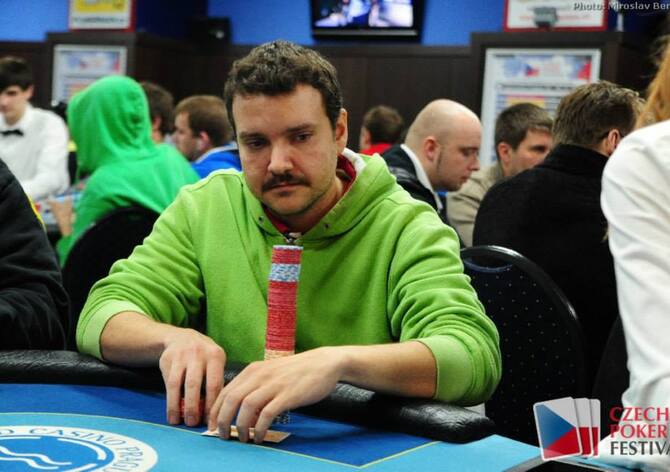 FOKS: Jan Štefek zatím jediným českým hráčem ve druhém dni