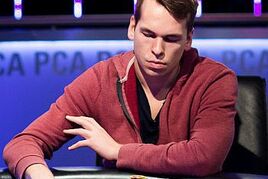 PCA: Super High Rolleru vévodí po prvním dni Martin Finger