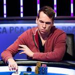 PCA: Super High Rolleru vévodí po prvním dni Martin Finger
