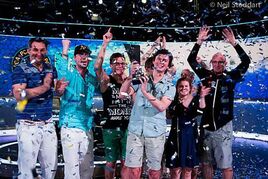 Polák Dominik Panka kraloval v Main Eventu PCA 2014