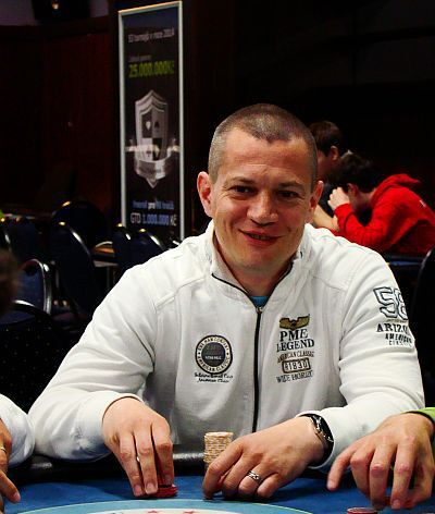 OFC série: V neděli v Card Casinu řádil Vobořil. Pondělní turnaj opanoval Akritidis