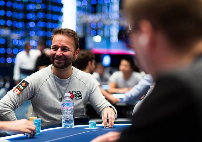Vydělávají pokeroví hráči více než David Beckham či Roger Federer?