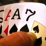 Overlay v King&#039;s? Do 14:00 máte poslední šanci zaregistrovat se do PLO Championship