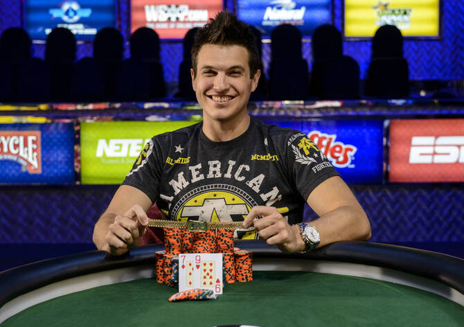 Doug &quot;WCGRider&quot; Polk si dokráčel pro svůj první zlatý náramek