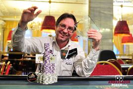 Dnes v King&#039;s Prague satelit na FOKS a narozeniny Jardy Martince!
