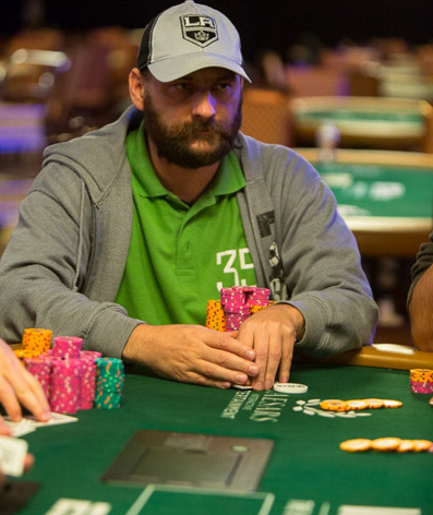 WSOP: Michal Maryška si omahovou patnáctistovku zahraje i druhý den