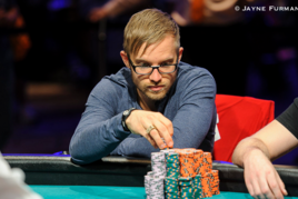 Main Event WSOP: Martin Jacobson vede nejlepších 27 hráčů