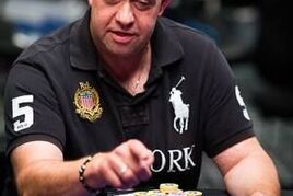 EPT Super High Roller: Hvězdné finále chipleaduje Morten Klein