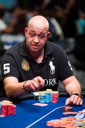 EPT Super High Roller: Hvězdné finále chipleaduje Morten Klein